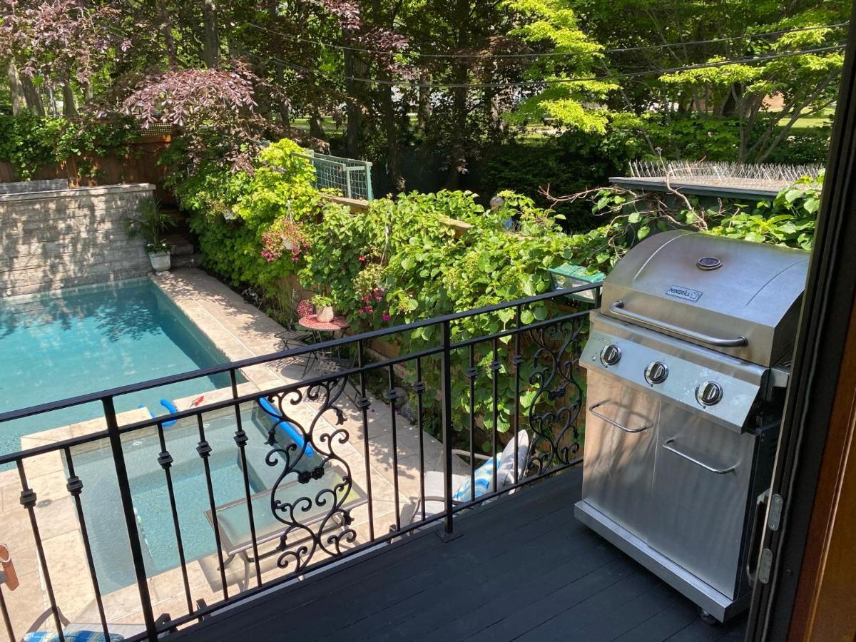 Superb Beach Home:Heated Pool-Hot Tub Open 365Days トロント エクステリア 写真